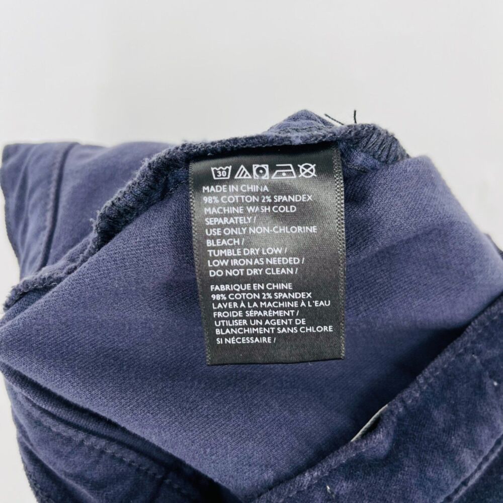 Urban Outfitters Velveteen Snap Front Mini Skirt in Navy, Size Small, Preppy - Picture 6 of 6